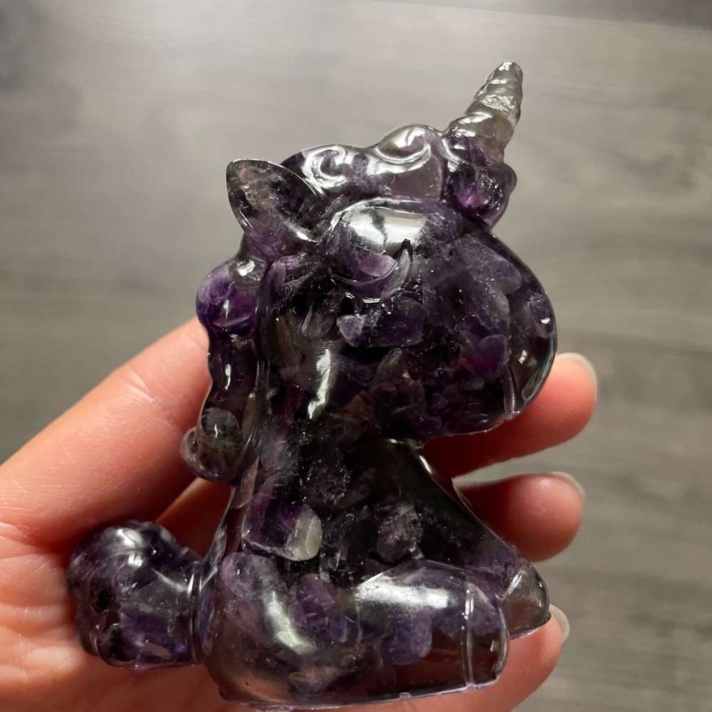 Healing Crystals Unicorn - Picture 4 of 8